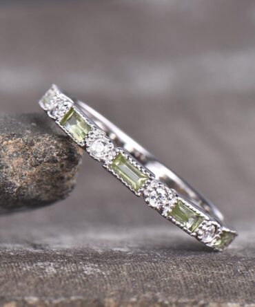 Peridot Baguette Ring, Sterling Silver Peridot Ring, Peridot Stacking ring, August Ring, Dainty Peridot Ring, Gold Ring, Gift Ring