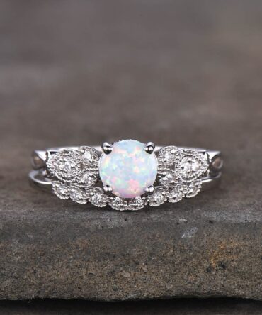 Antique Opal Wedding Ring Set/White Fire Opal Engagement Ring/October Birthstone Ring/Art deco Stacking Band/Wedding Ring/Promise Ring