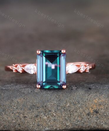 Emerald cut Alexandrite engagement ring vintage diamond Cluster wedding ring rose gold engagement ring anniversary gift for women