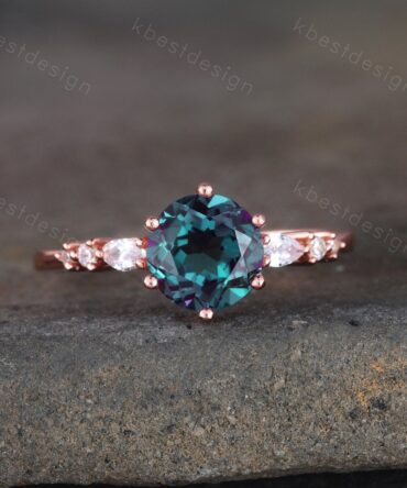Alexandrite Ring, Round Engagement Ring, June Birthstone, Unique Wedding Bridal Ring, Rose Gold Alexandrite Ring, Promise Anniversary
