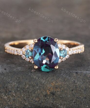 Oval Alexandrite Engagement Ring Solid Yellow Gold Alexandrite Ring Dainty Ring June Birthstone Ring Promise Ring Anniversary Ring