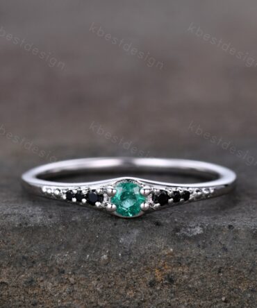 Natural emerald ring delicate emerald and black diamond stacking gemstone ring sterling silver ring emerald wedding band Women gift