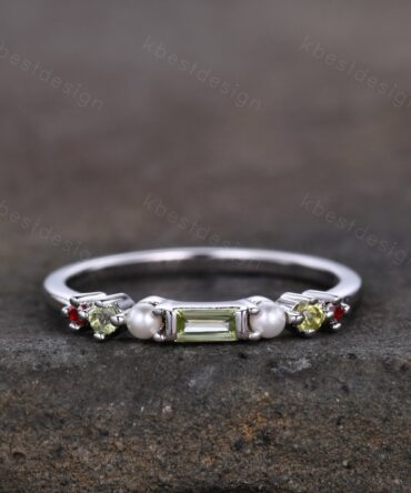 Baguette Peridot Ring,Peridot and Pearl Wedding Band,Sterling Silver Multi Gemstone Ring,Birthstone Jewelry,Gift For Mom,Personalized Gift