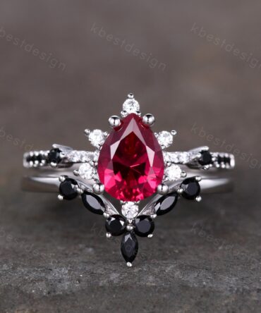 Pear shaped Ruby engagement ring set unique vintage black spinel ring women silver wedding rings art deco stacking band Bridal promise set