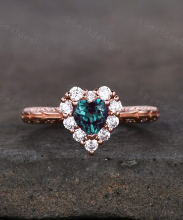 Antique Alexandrite Engagement Ring Rose Gold Heart Shaped Ring Unique Halo Moissanite Ring Art Deco Promise Ring June Birthstone Ring