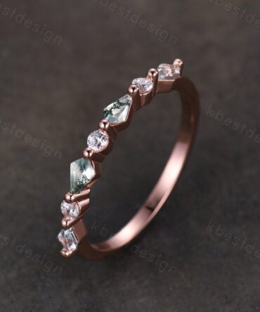Kite cut Moss Agate Wedding Band Unique Rose Gold Wedding Band Antique Moissanite Ring Minimalist Bridal Matching Stackable band