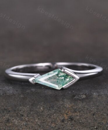Natural green moss agate engagement ring 14k white gold kite cut ring for women unique art deco bridal promise ring Anniversary gift
