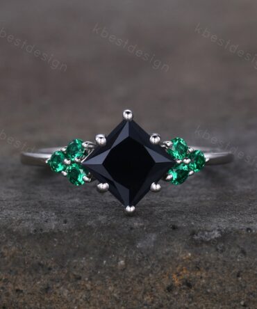 Vintage Princess Cut Black onyx engagement ring women Sterling Silver Unique Cluster ring Emerald Wedding ring Bridal anniversary gift