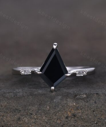 Vintage black onyx engagement ring sterling silver kite cut ring art deco baguette moissanite ring for women unique bridal wedding ring