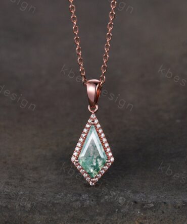 Kite cut green moss agate necklace solid 14k rose gold vintage unique customized pendant necklace for women gemstone bridal anniversary gift