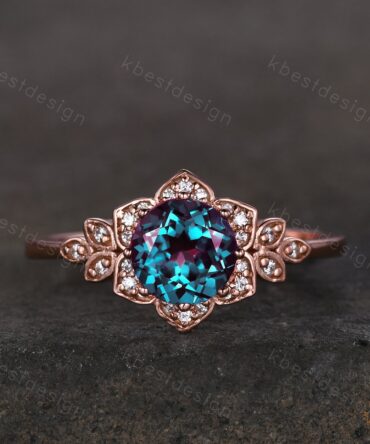 Vintage round Alexandrite engagement ring antique moissanite halo ring rose gold color changing stone ring June Birthstone ring Promise ring