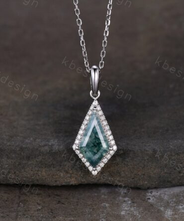 Unique green moss agate necklace solid gold silver vintage kite cut customized pendant necklace for women gemstone bridal anniversary gift