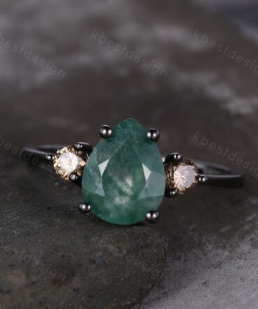 Pear cut green moss agate engagement ring unique black gold three stone engagement ring women champagne Diamond promise wedding ring