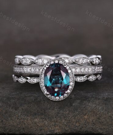 3pcs Alexandrite bridal set oval cut Alexandrite engagement ring set sterling silver vintage moissanite ring unique art deco stacking bands