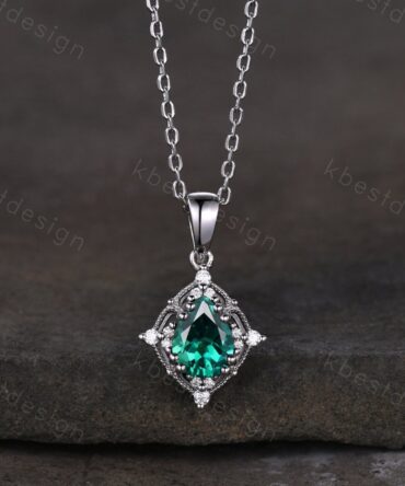 Emerald Necklace, Women Silver Necklace, Vintage Birthstone Necklace, Pear Emerald Pendant, May Birthstone Jewelry, Gift for Her, Art Deco