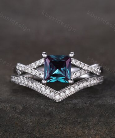 Princess cut Alexandrite engagement ring set delicate color changing alexandrite ring square ring unique moissanite bridal promise ring set