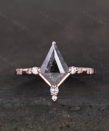 Kite cut Salt and Pepper Diamond Engagement Ring Unique Moissanite Diamond Wedding Ring Rose Gold Ring Art Deco Bridal Promise Ring