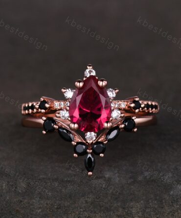 Vintage ruby engagement ring rose gold ring art deco curved black spinel wedding band pear cut bridal set unique anniversary wedding set
