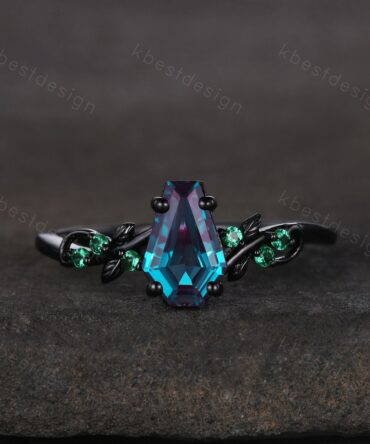Vintage coffin cut alexandrite engagement ring black gold twig leaf emerald wedding ring nature inspired ring art deco bridal promise ring