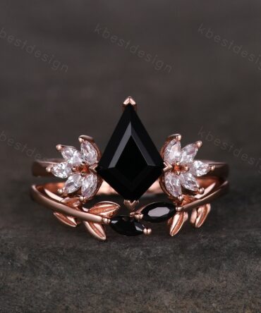 Vintage black onyx engagement ring kite cut ring rose gold ring art deco leaf stacking band unique moissanite cluster wedding ring set