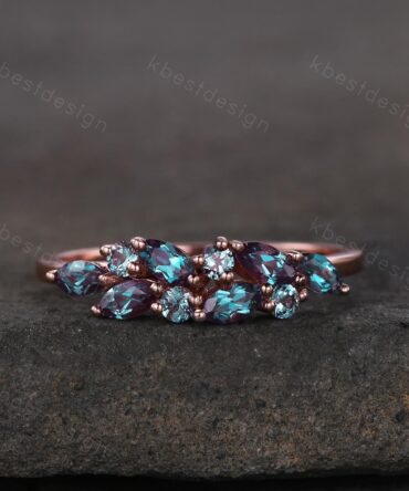 Vintage alexandrite cluster wedding band Unique marquise cut alexandrite wedding band Rose gold ring June birthstone Anniversary gift
