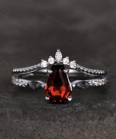 Coffin shaped garnet engagement ring set unique art deco Moissanite wedding ring silver stacking ring vintage bridal wedding ring set