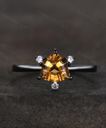 Irregular Cirtine Engagement Ring Gothic Black Gold Ring Unique Trillion Cut Citrine Ring Yellow Gemstone Solitaire Ring Promise Ring