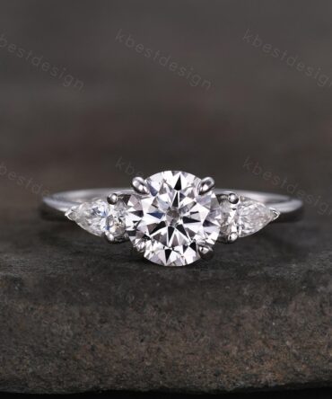 7mm round cut moissanite engagement ring 1.25ct three stone moissanite bridal Ring uniquewedding ring for women promise anniversary ring